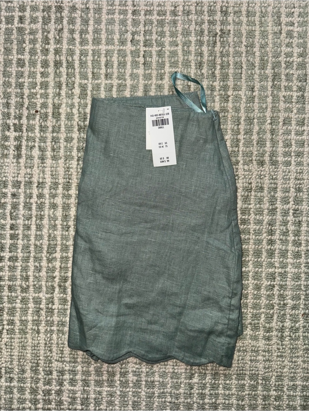 A&F Linen Collection Women's Scallop Hem Linen Blend Skort in Sage